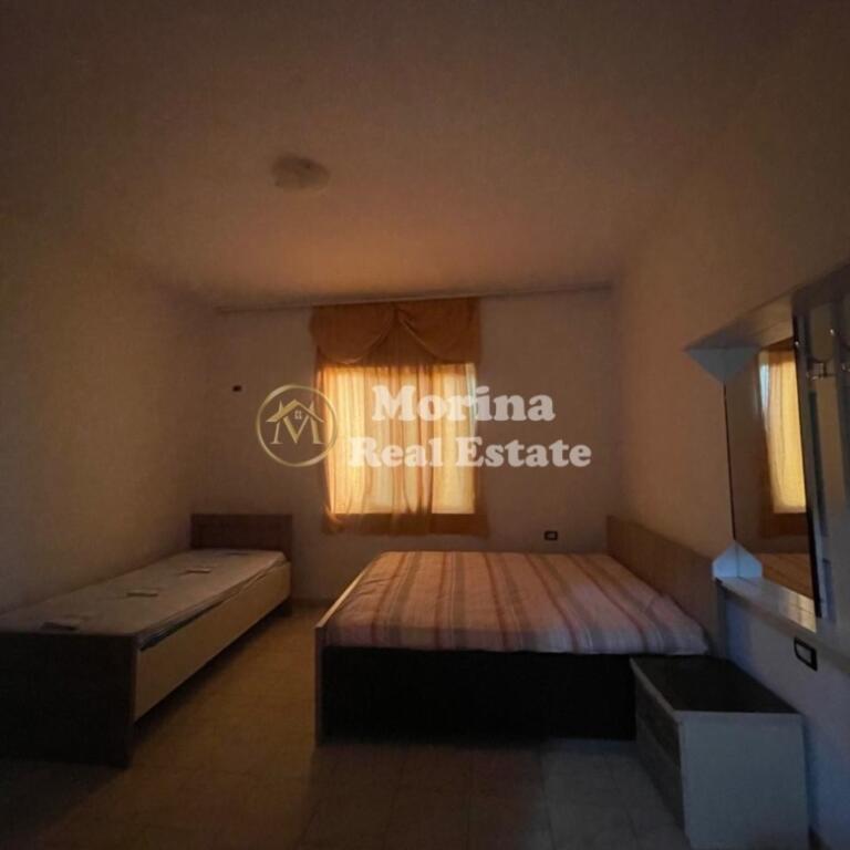 Rent Private Entrance 1+1, Institute, 230 Euro/month.