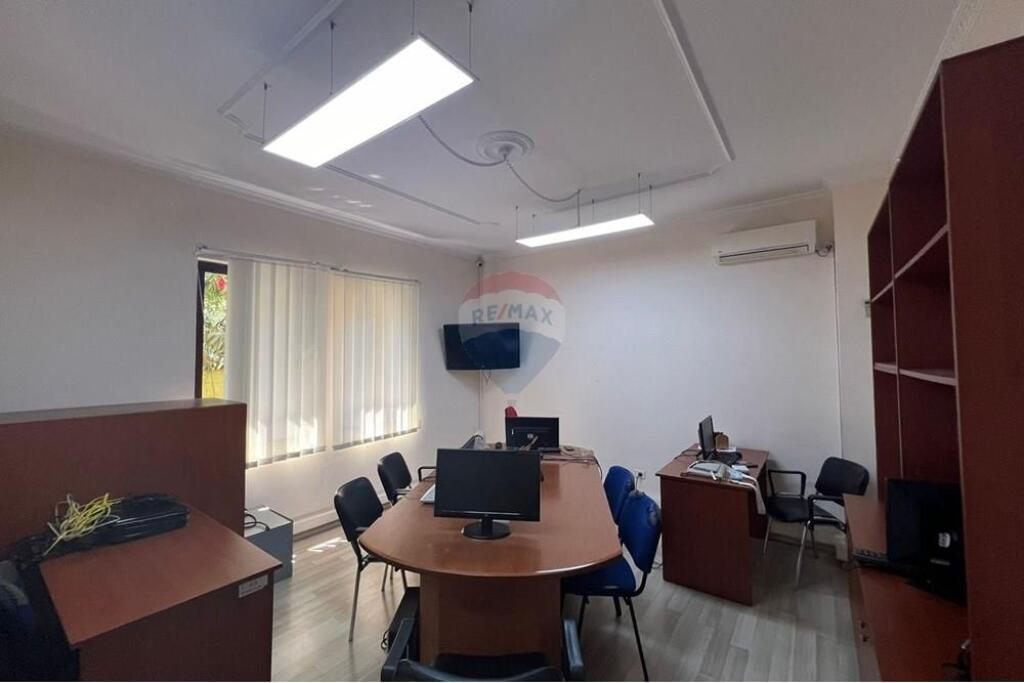OBJEKT PER ZYRA NE KOMUNEN E PARISIT