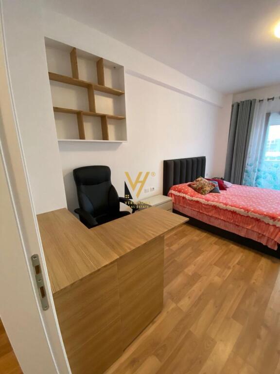 JEPET APARTAMENT 1+1+BLK ME QERA TE UNAZA E RE 550 EURO