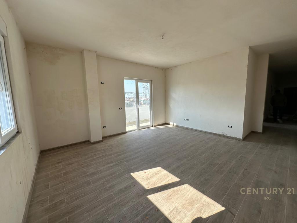 VENDESI APPARTAMENTO 2+1 AL NUOVO BOULEVARD