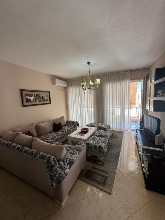 Apartament 2+1 me qira ne Fresk
