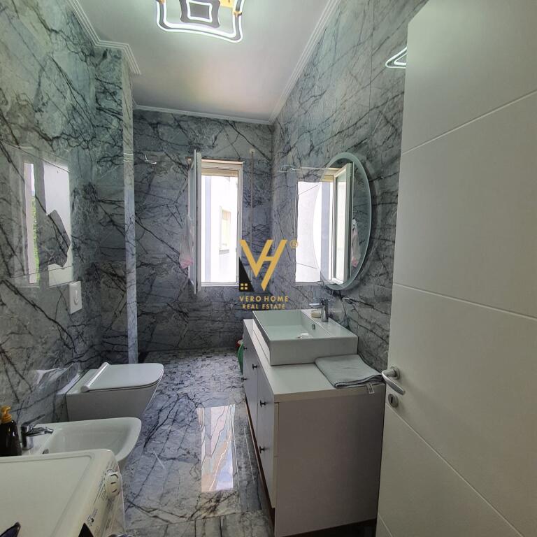 FOR SALE APARTMENT 2+1+2 NEAR THE MOSQUE, BOTANICAL GARDEN 240,000 EURO