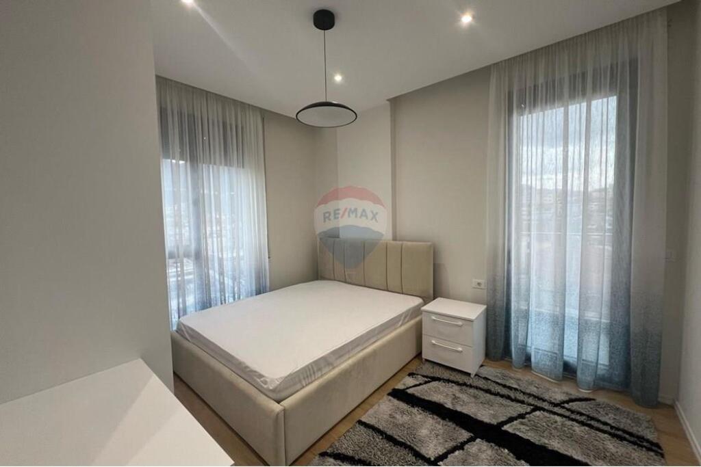 Apartament - Për Qira - 2+1+2 Porcelan !