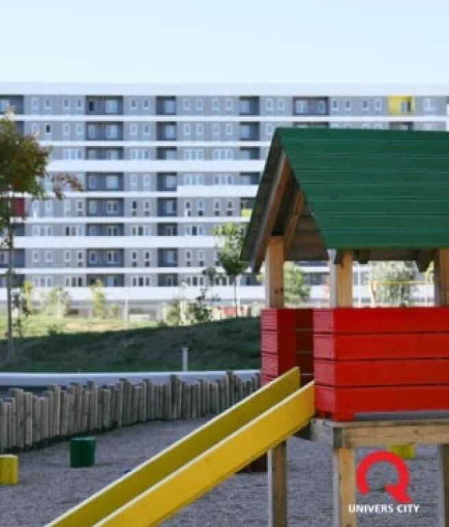 • Appartamento 2+1 in Vendita al Complesso Univers City vicino a QTU, Tirana!