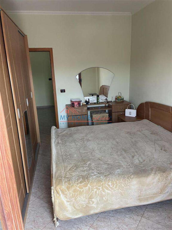 Appartamento 2+1 in affitto Laprak Tirane