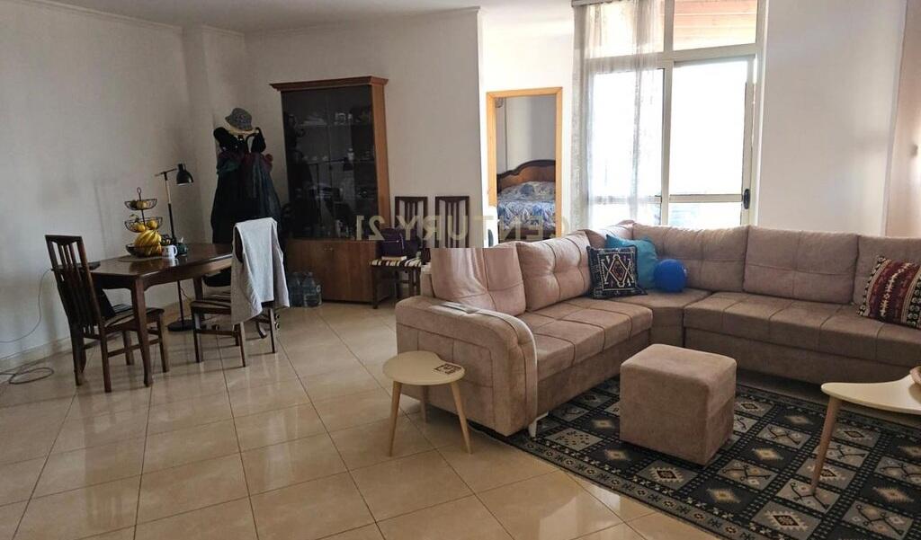 Appartamento in affitto 2+1, nel centro di Tirana