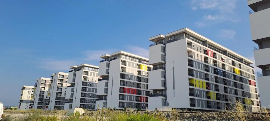 🏡Appartamento 2+1 in Vendita al Complesso Univers City vicino a QTU, Tirana
