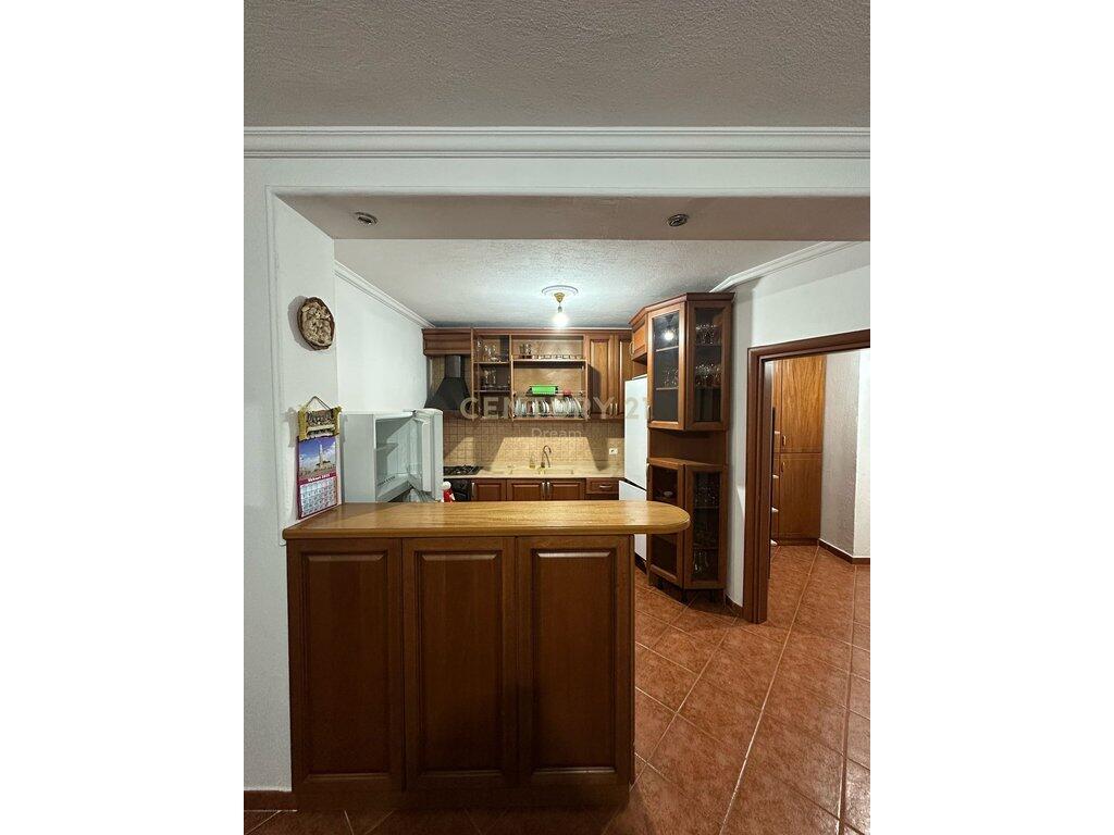 Apartment 2+1+2 for rent in the Porcelani area, Tirana!