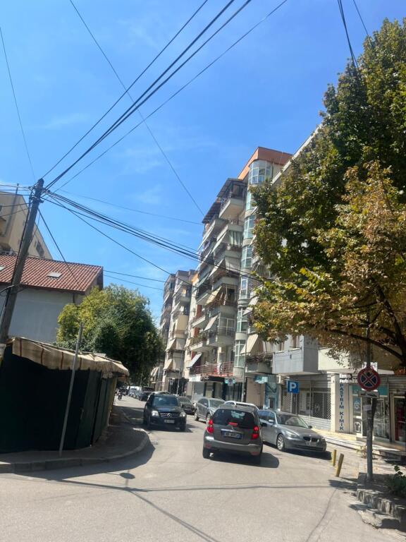 Apartament 1+1 me qira afer Kika 2