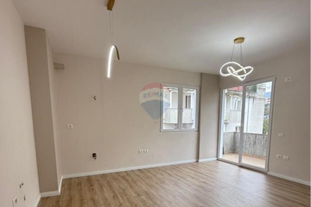 FOR SALE, APARTMENT 2+1+2+VERANDE, RESIDENCE ASL 2, TIRANA.