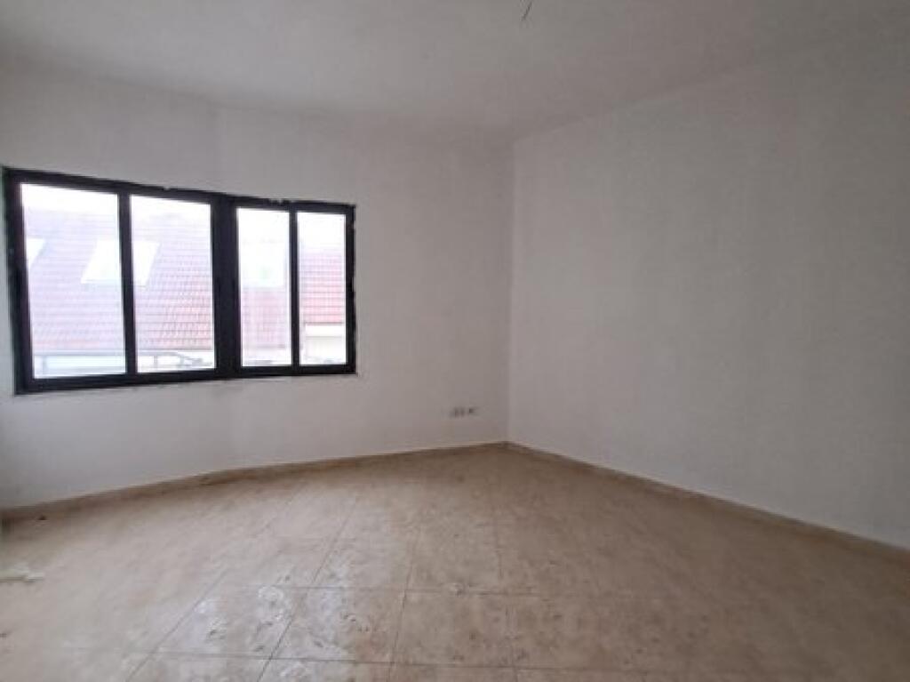 OCCASION !! For sale, Apartment 2+1+2, Thesari Street, Fresk