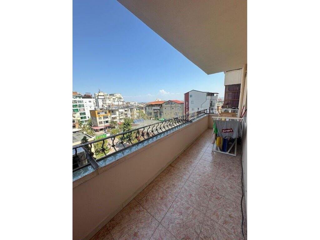 Apartment 2+1+2+garage For Rent at the Fruit and Vegetable Market, Durrës - 450€ | 138 m²