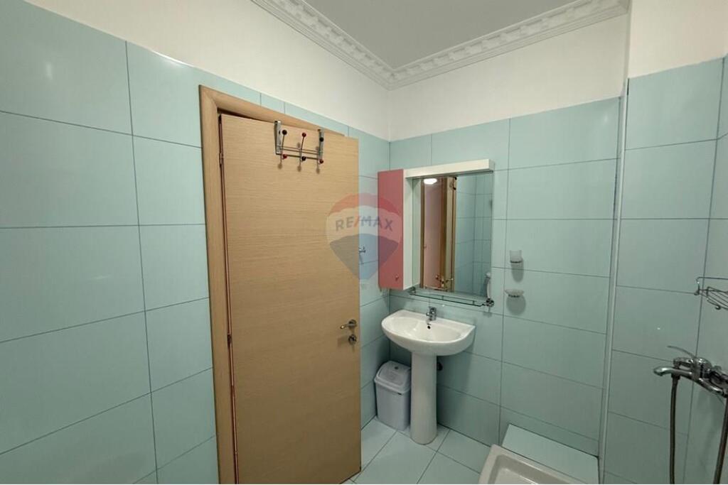 2+1 for rent in Astir