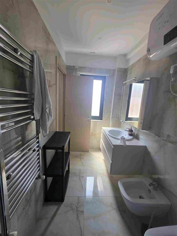 AFFITTASI 2+1+PARCHEGGIO ASTIR GREEN CITY 75.000 LEKE