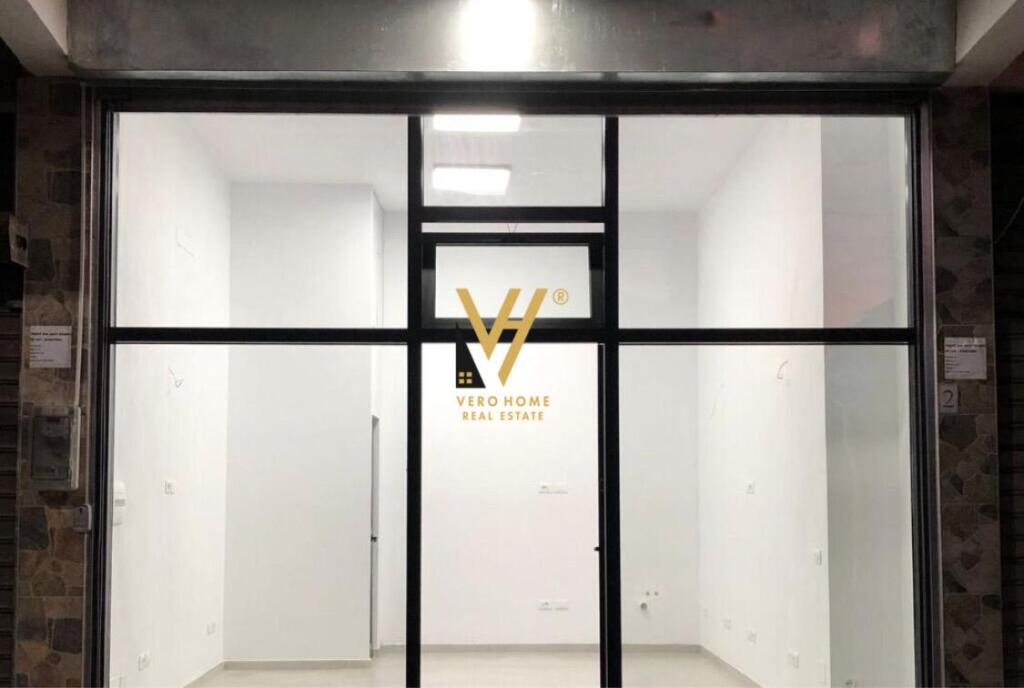 SHOP FOR SALE 40 M2 AT FORMER ATSH 155,000 EURO
