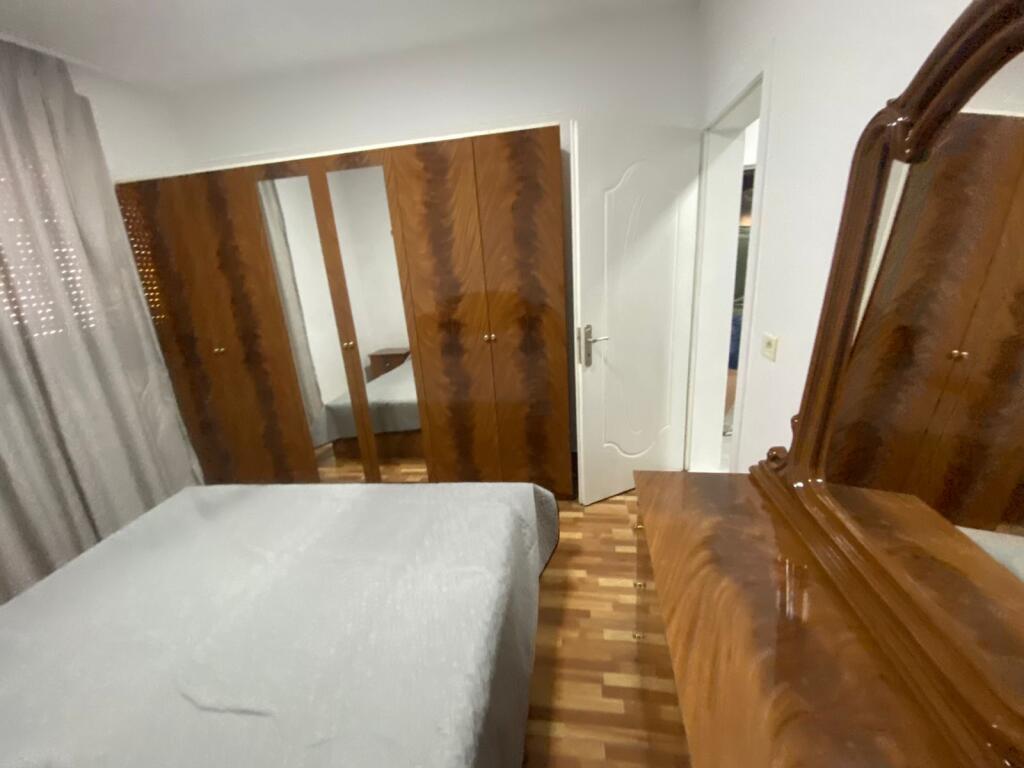 Appartamento 1+1+1 Balcone In Affitto