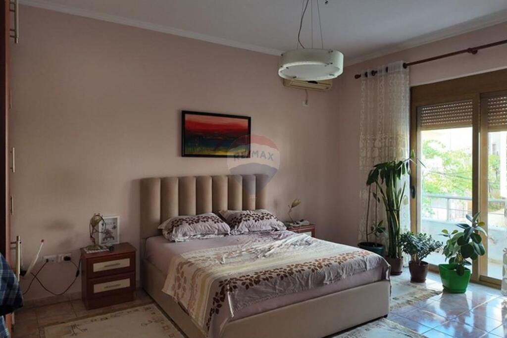 SHITET, VILË, FRESKU, TIRANË, ID: 530581001-18