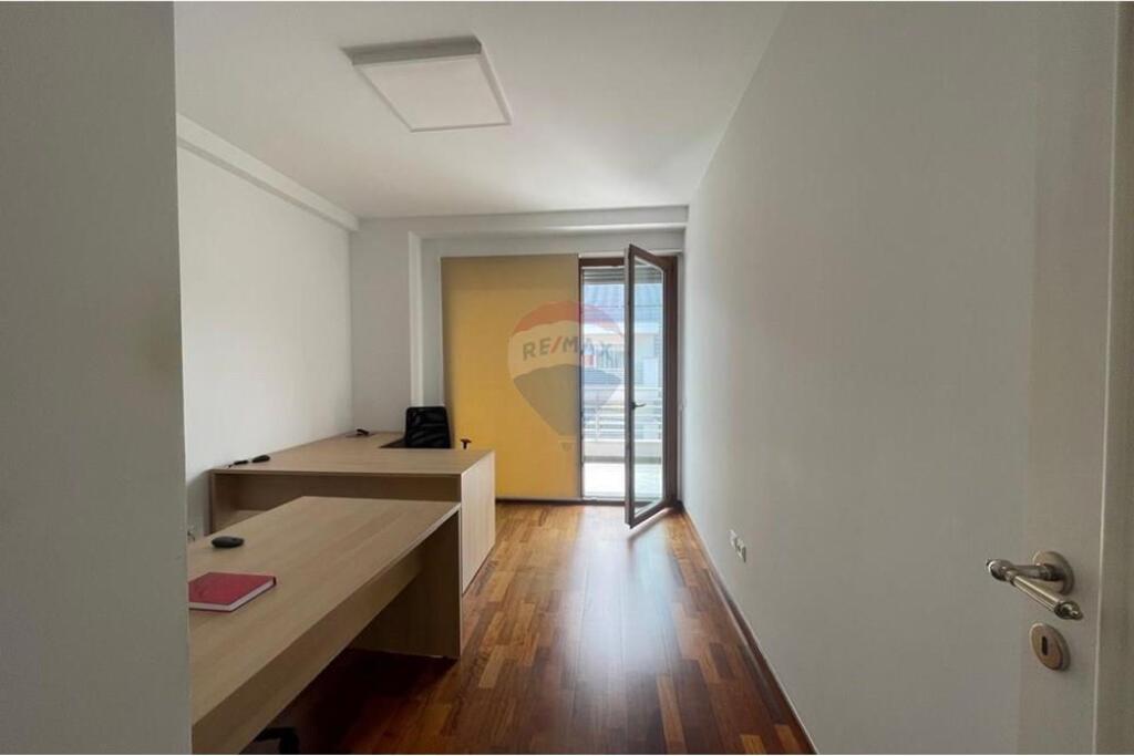Ufficio in affitto presso Hilton Garden Inn! !