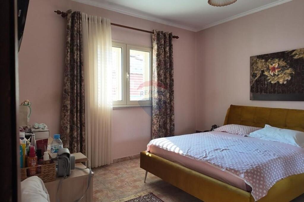 SHITET, VILË, FRESKU, TIRANË, ID: 530581001-18