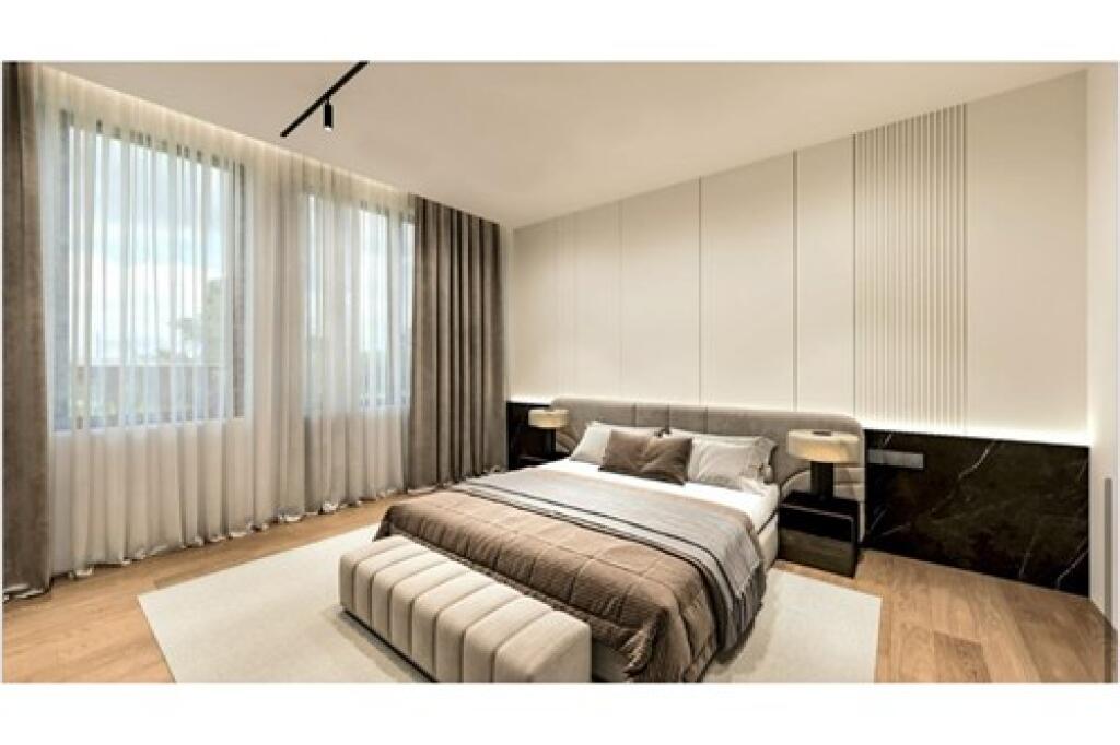 IN VENDITA, APPARTAMENTO 3+1+2 CON VERANDA, LAGO ASCIUTTO. ID: 530291018-942