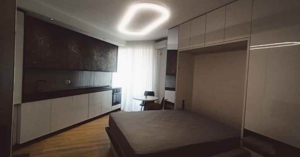 Shitet Studio 35 m² – Komuna e Parisit