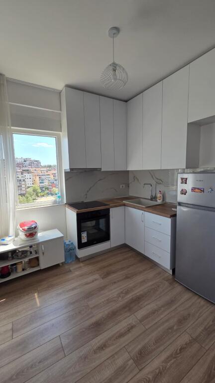 Apartament 2+1 per qera liqeni i thate
