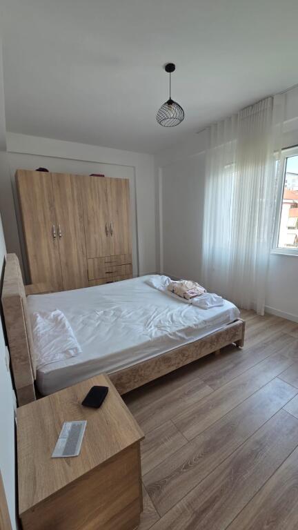 Apartament 2+1 per qera liqeni i thate