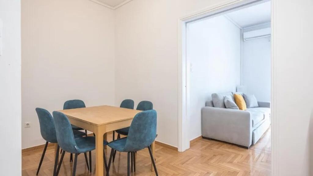 Appartamento in affitto 1+1 vicino al Complesso Square 21 (ID B2101240) Tirana