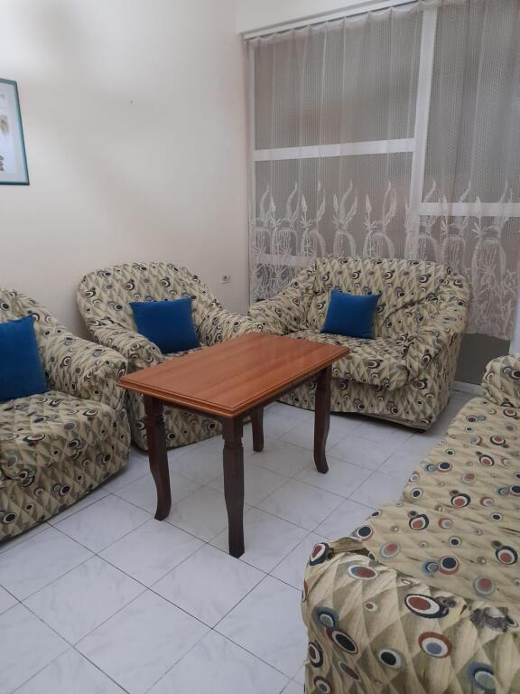 Zogu I Boulevard, near the Ministry of Justice, a 1+1 furnished apartment is for rent. 58,000 Leke