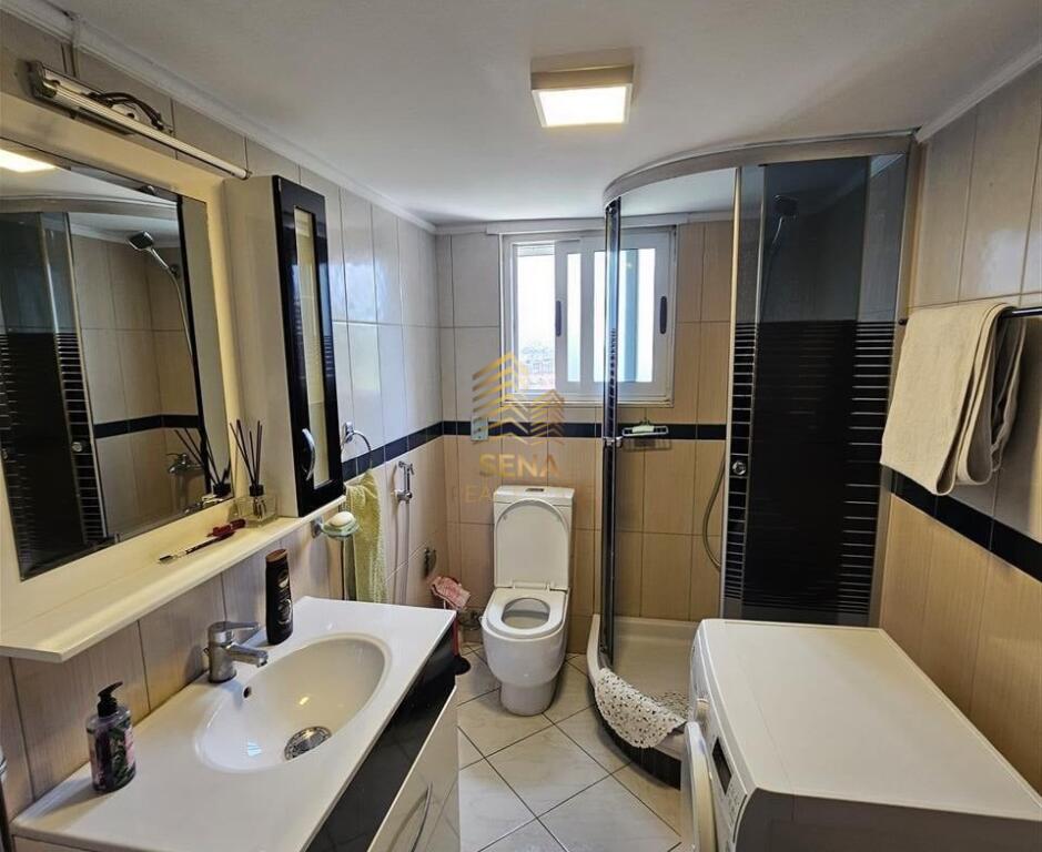 Qira, Apartament 2+1+Blk, Liqeni i Thate, 750 Euro/muaj