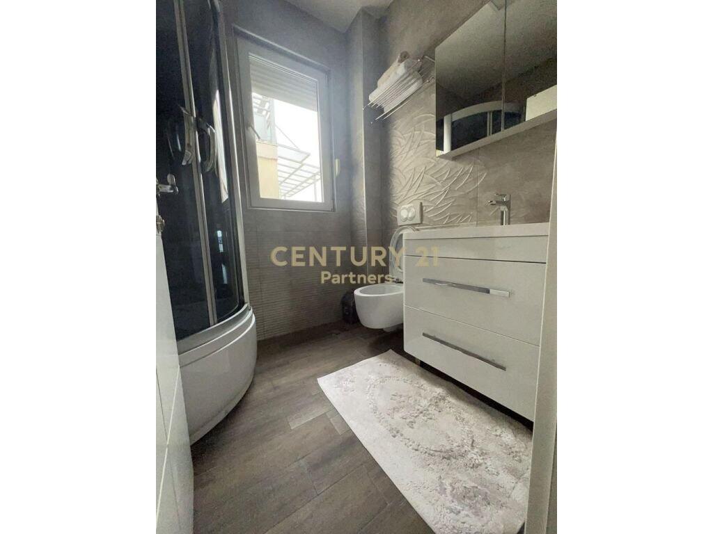 Apartment 1+1 for rent, Myslym Shyri