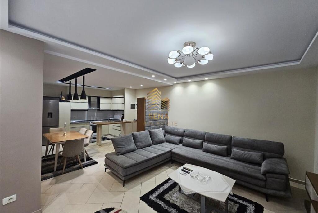 Qira, Apartament 2+1+Blk, Liqeni i Thate, 750 Euro/muaj