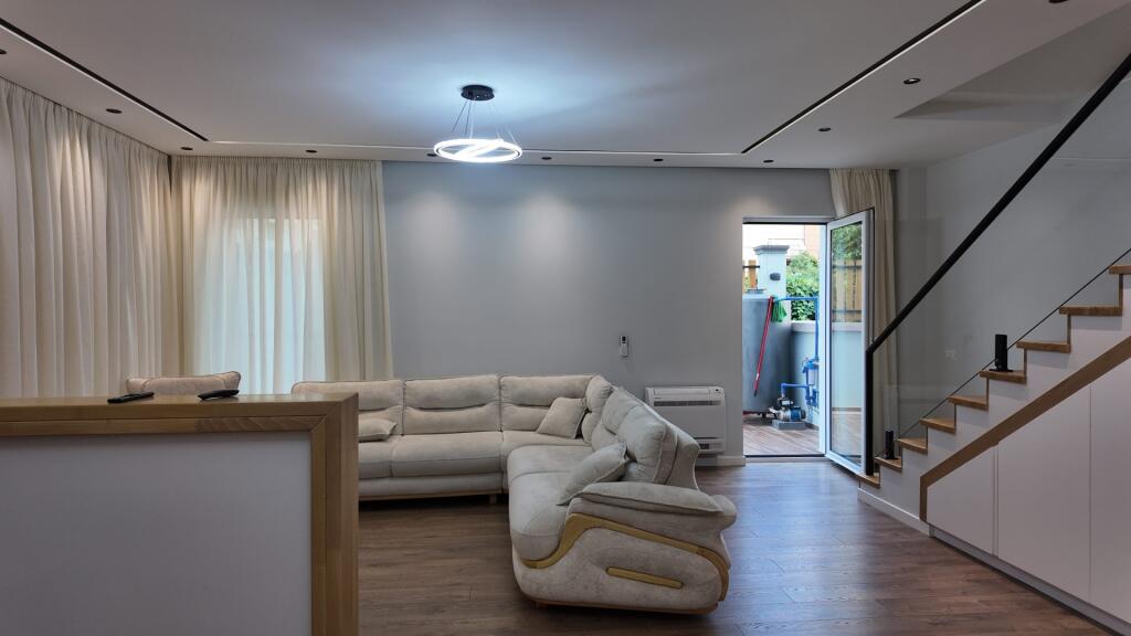 IN AFFITTO, VILLA ATTACCATA, FRESKU, ID: 530581008-17