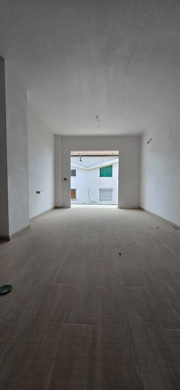 Bulevardi Ri Shitet Apartament 1+1
