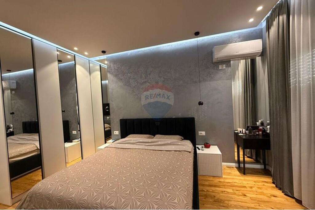 SHITET, APARTAMENT 2+1+2+VERANDE, FRESK, TIRANE, ID: 530581005-6