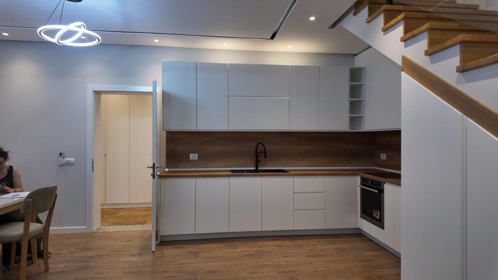 IN AFFITTO, VILLA A SCHIERA, FRESKU, ID: 530581008-16