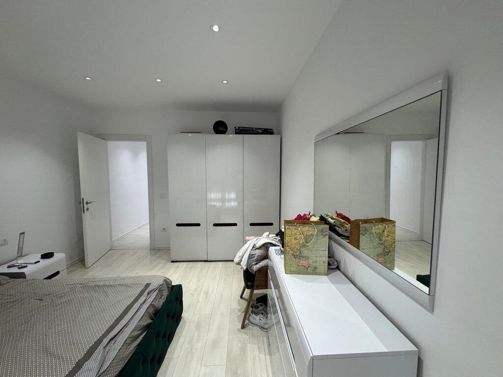 Appartamento 2+1+2 in Affitto – Residenza Zircon, vicino a QSUT