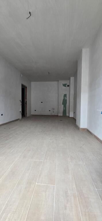 Bulevardi Ri Shitet Apartament 1+1