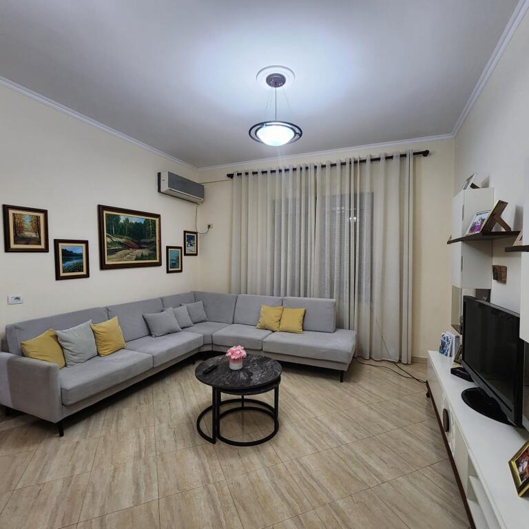 Apartment 2+1 for Rent near Medreseja