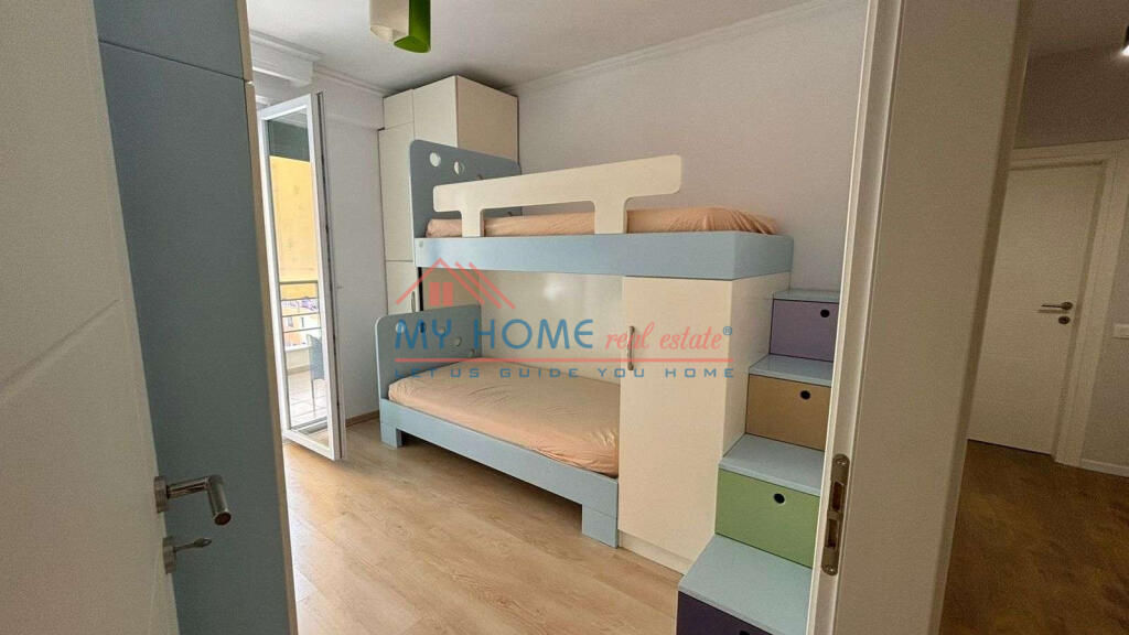 Appartamento 2+1 in affitto in Via 5 Maji Tirana