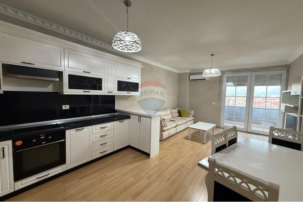 Apartament 2+1+2 me qira ne Astir