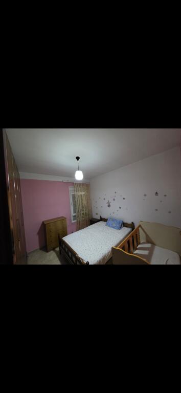 5 Maji Jepet Apartament 2+1 Me Qera