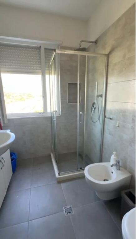 🏢Apartament 1+1 me Qira Prane Hotel Radisson, Tiranë!