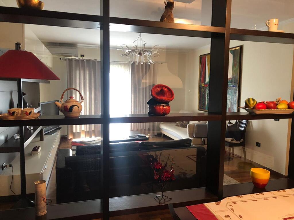 Jepet me Qira Apartament 2+1 – Zona RTSH, Tiranë
