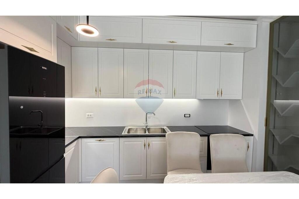 APARTAMENT 2+1+2 PER QIRA TE KODRA E DIELLIT