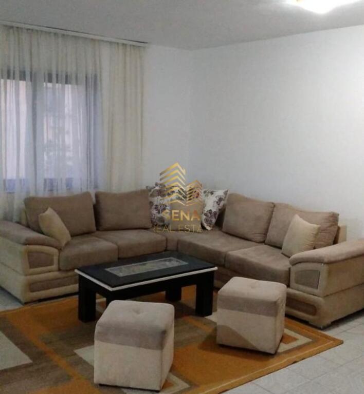 Qira, Apartament 1+1, Vasil Shanto, 500 Euro/Muaj