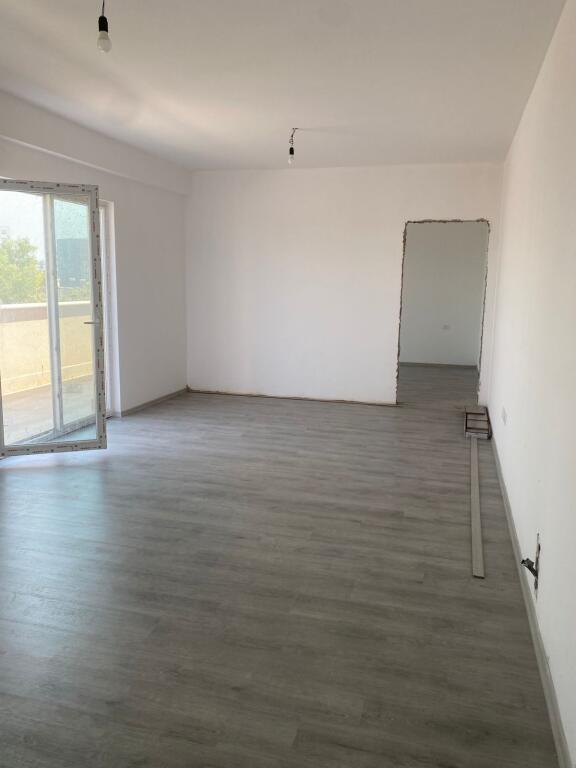 Shitet Apartament 1+1 me Verande, Rruga Dritan Hoxha