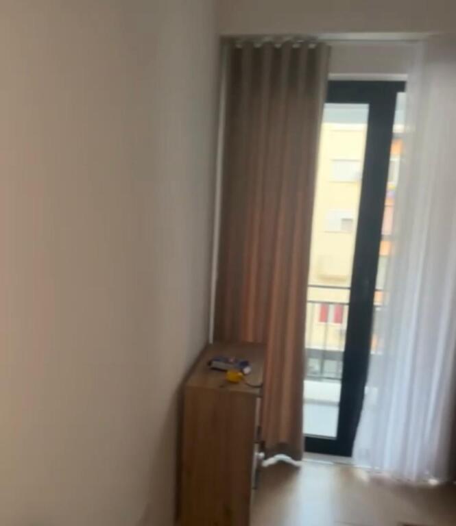 ASTIR, URBAN GATE APARTAMENT ME QERA 2+1