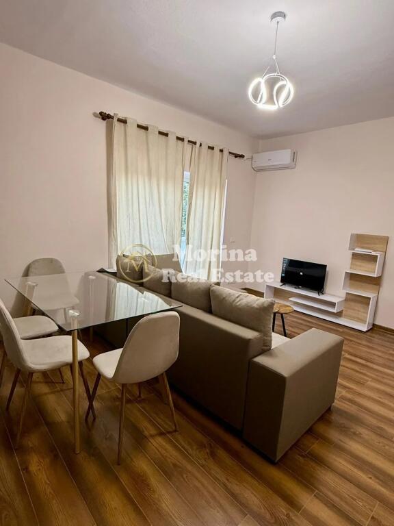 Rent, Apartment 1+1, Center, 700 Euro/month.