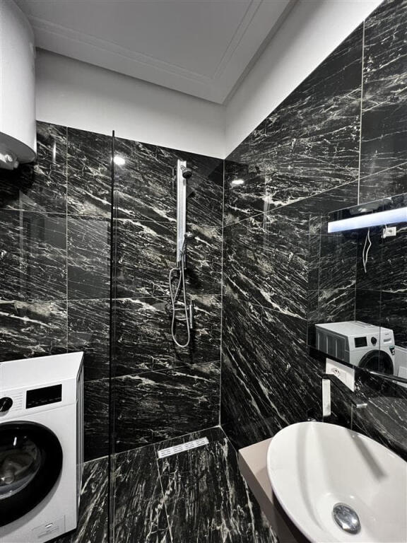 Appartamento in affitto 2+1 in Via Riza Cerova (ID B2201383) Tirana